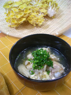 タモギダケの鶏がらスープ